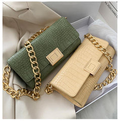 Croc Chained Handbag - Label Frenesi Fashion