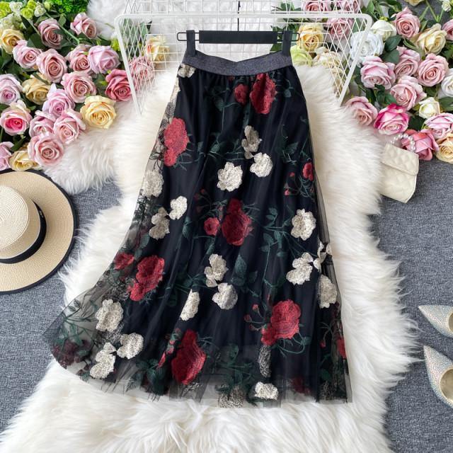 Floral embroidered Skirt - Label Frenesi Fashion