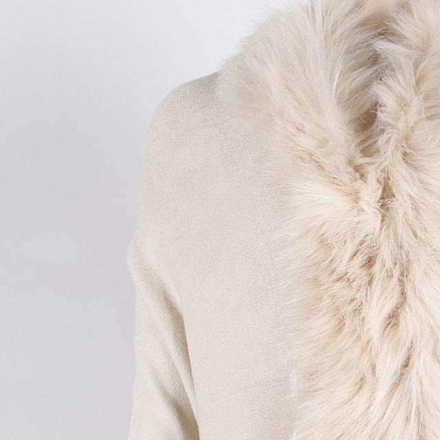 Fur Knit Cape - Label Frenesi Fashion